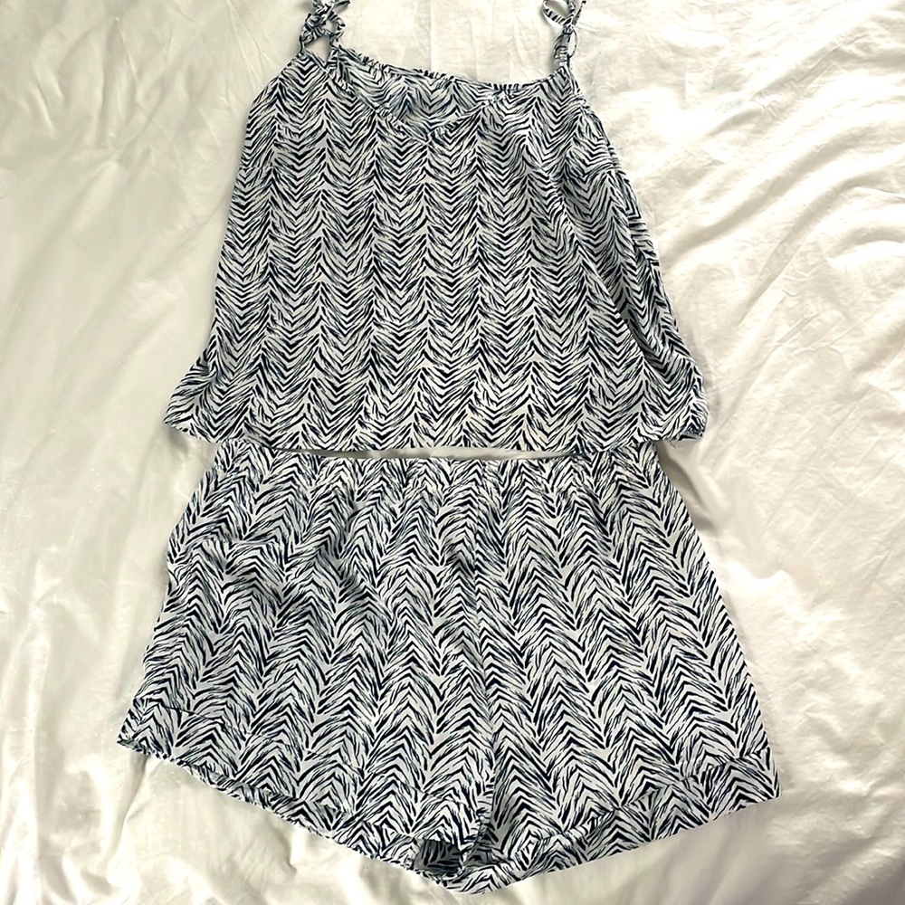NEVER WORN COMFY PJ SET